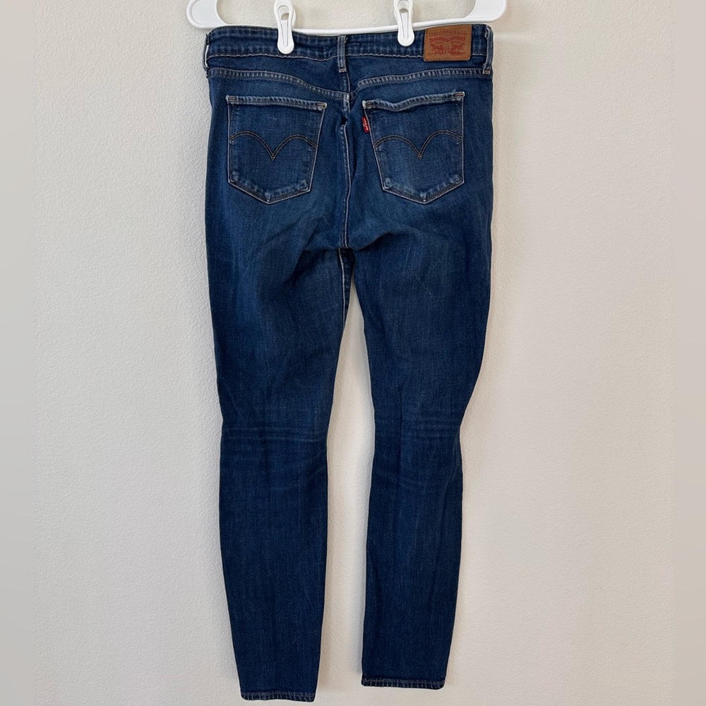 Levi’s 711 Skinny Mid Rise Jeans